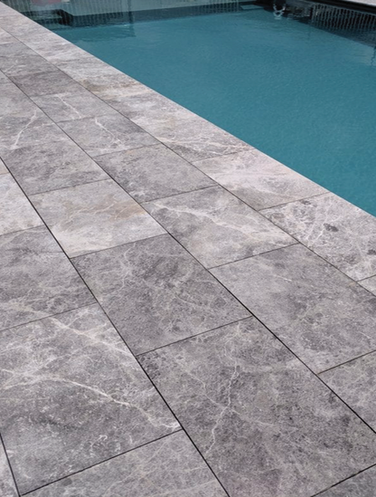 TUNDRA GREY